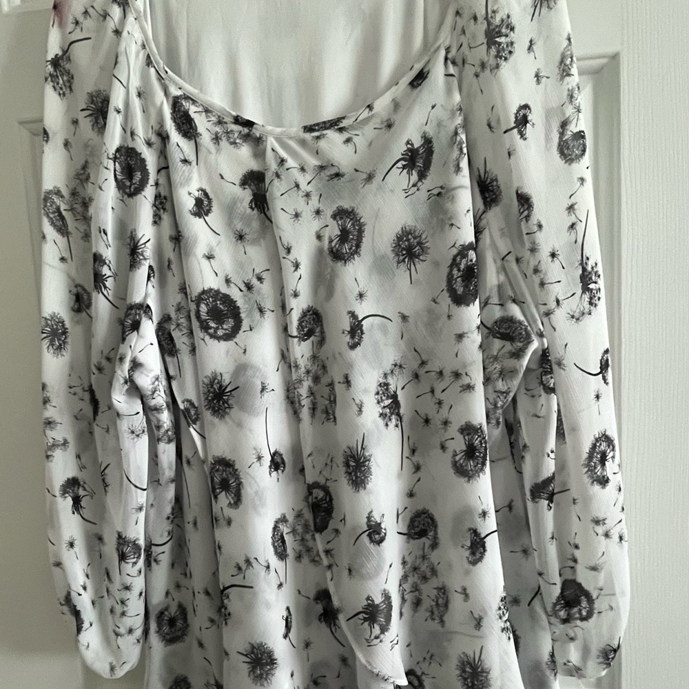 White Asymmetrical Long Sleeve Blouse